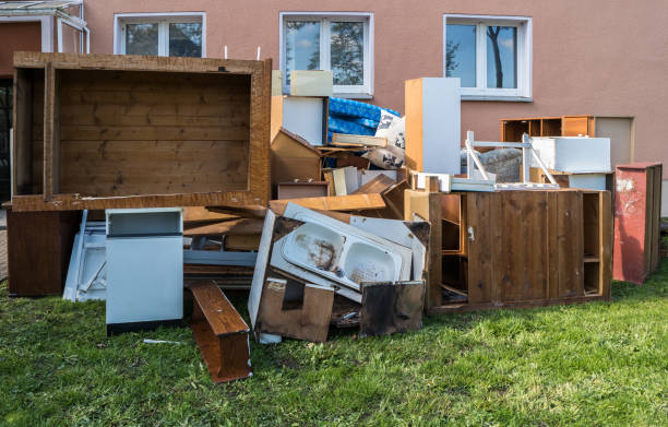 Best Yard Waste Removal  in Beardstown, IL
